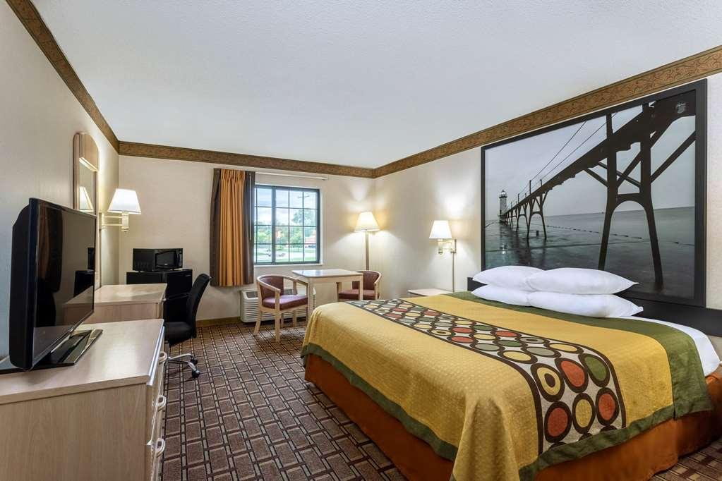 Super 8 By Wyndham Marysville/Port Huron Area Bagian luar foto