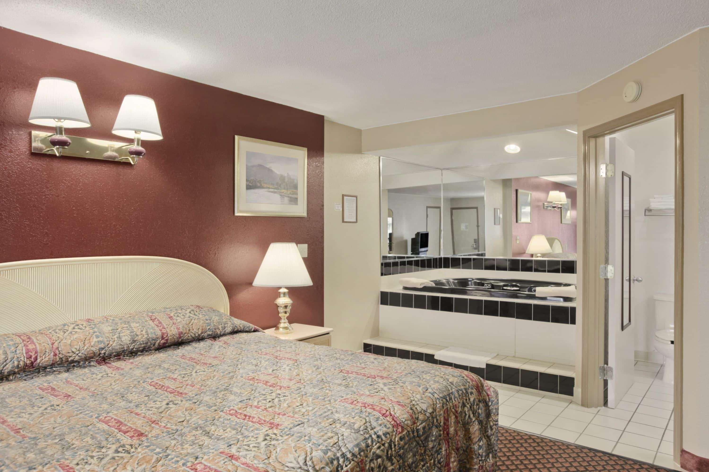 Super 8 By Wyndham Marysville/Port Huron Area Bagian luar foto