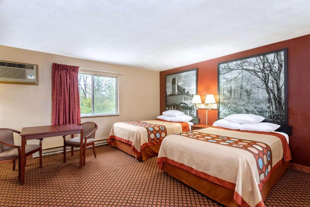 Super 8 By Wyndham Marysville/Port Huron Area Bagian luar foto