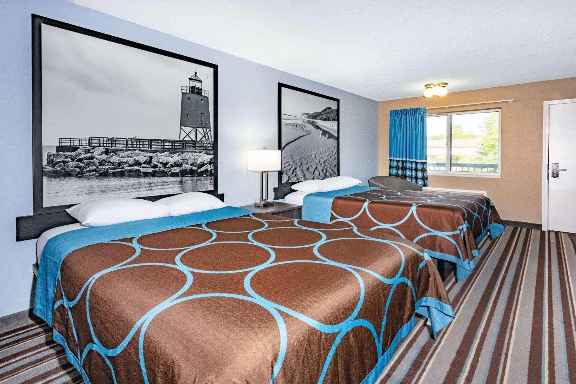 Super 8 By Wyndham Marysville/Port Huron Area Bagian luar foto
