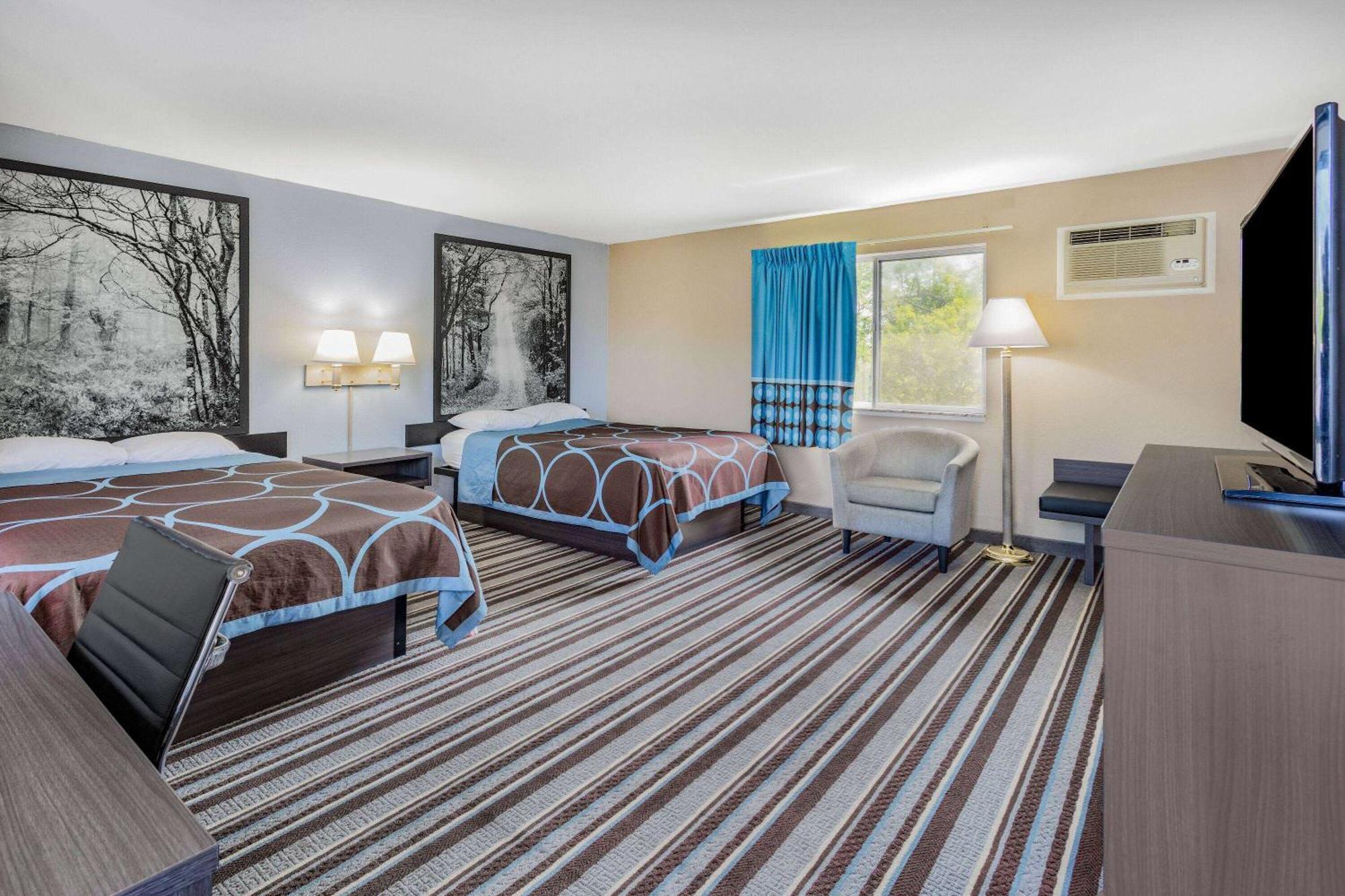 Super 8 By Wyndham Marysville/Port Huron Area Bagian luar foto