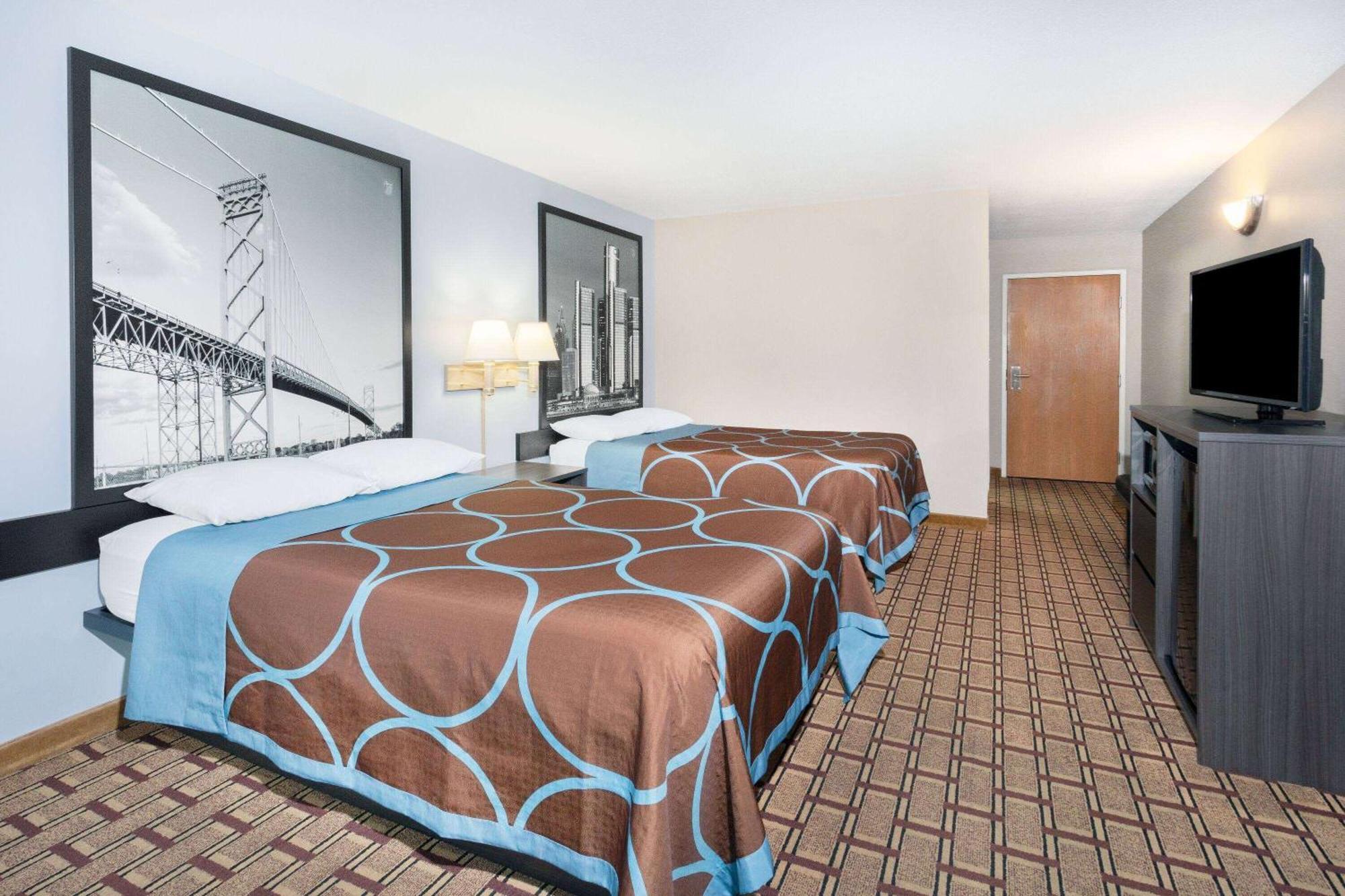 Super 8 By Wyndham Marysville/Port Huron Area Bagian luar foto